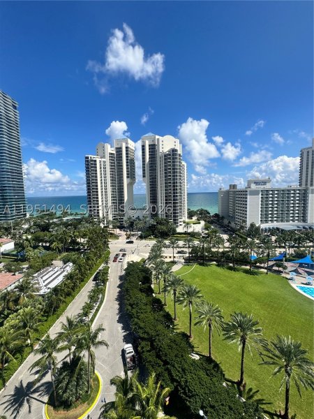 Apartment for rent at Ocean Reserve 1427