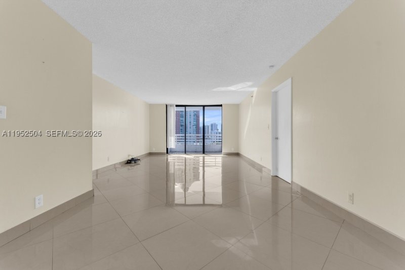 Condo for sale at Parc Central Aventura 1414