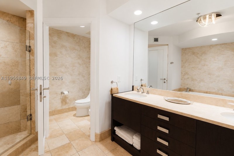 Comprar apartamento no Trump Royale 1507