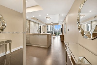 Comprar apartamento no Trump Royale 1507