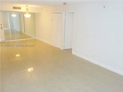 Comprar apartamento en Winston Towers