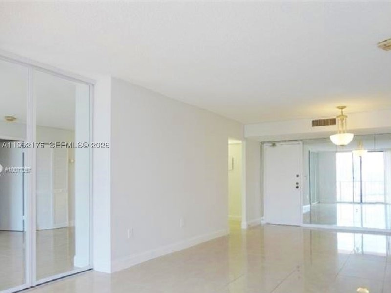 Condo for sale at Winston Towers