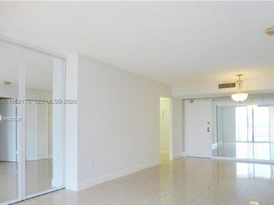 Comprar apartamento en Winston Towers