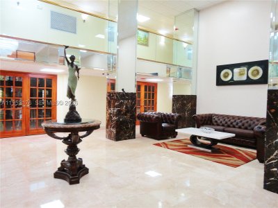 Comprar apartamento en Winston Towers