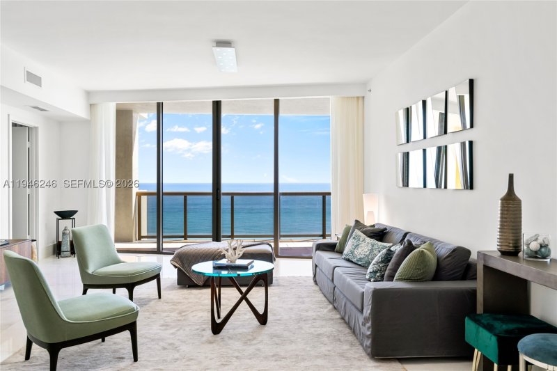 Condo for sale at Sayan 1501
