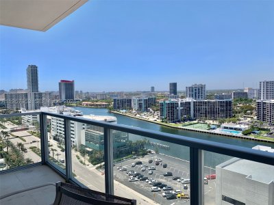 Aluguel de apartamento no Ocean Palms 1701