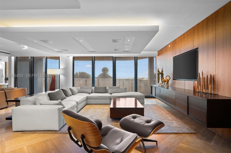 Condo for sale at Bal Harbour Tower Condo 3E