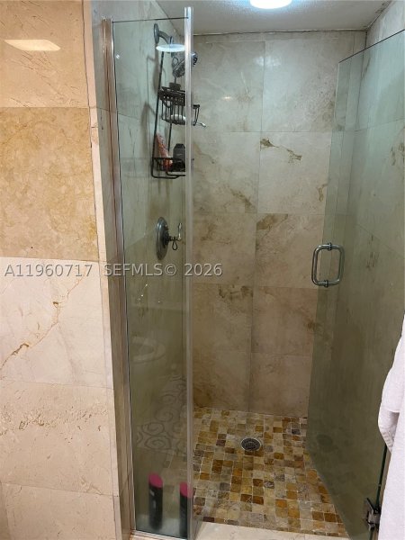 Comprar apartamento en Brickell Key One A610
