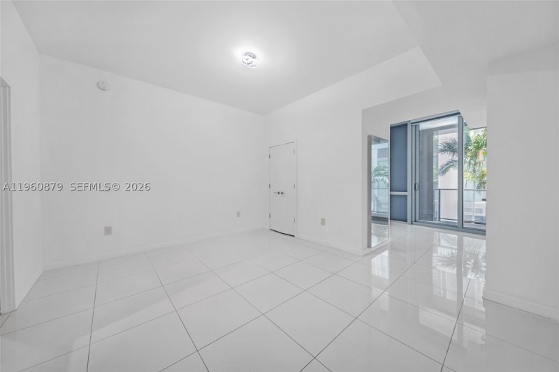 Condo for sale at Paramount Miami WorldCenter 204