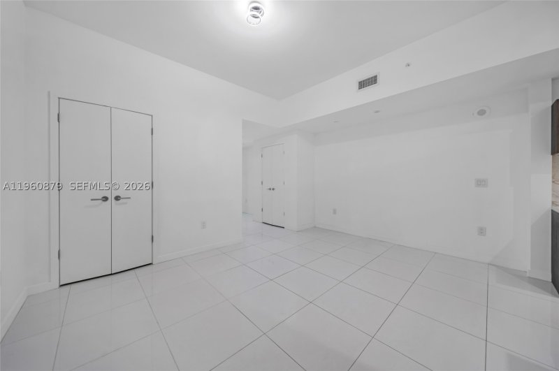 Condo for sale at Paramount Miami WorldCenter 204