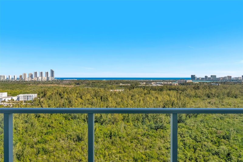 Condo for sale at One Fifty One at Biscayne 2201