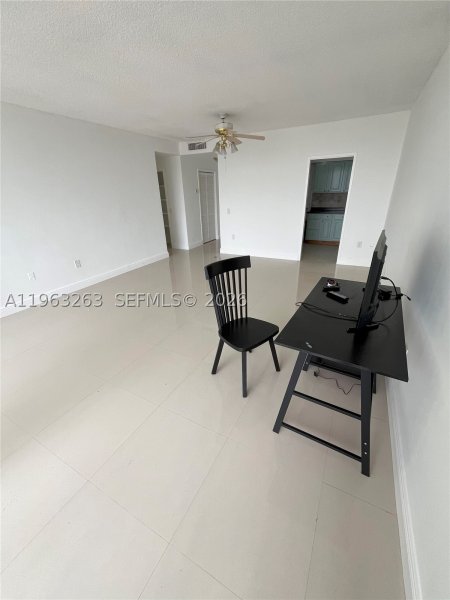 Condo for sale at Alexander Towers 502
