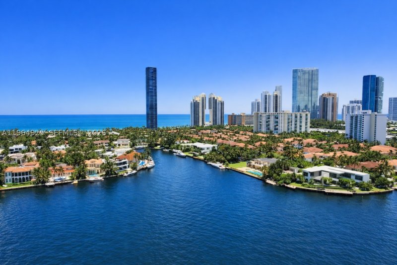Comprar apartamento no Turnberry Isle 20G