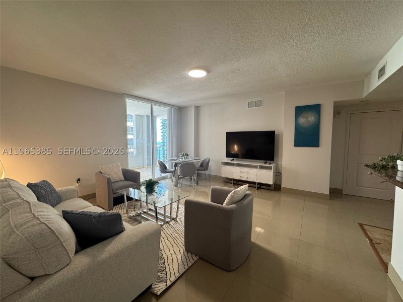 Apartment for rent at Sail at Brickell 1108