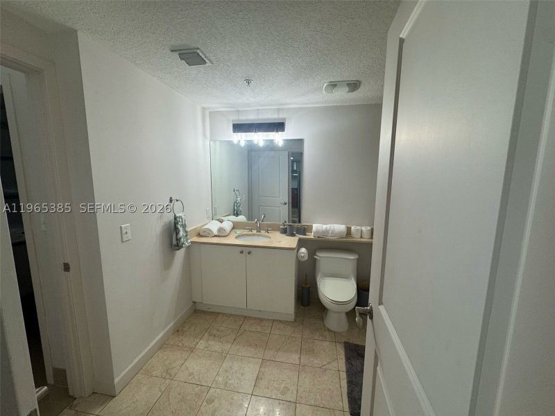 Apartment for rent at Sail at Brickell 1108