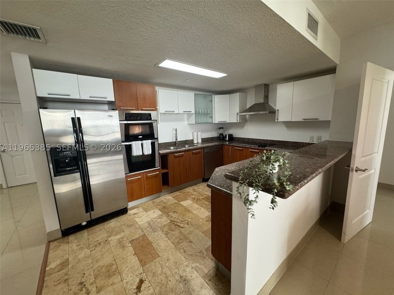 Apartment for rent at Sail at Brickell 1108