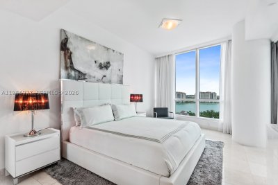 Aluguel de apartamento no Continuum I South 1001