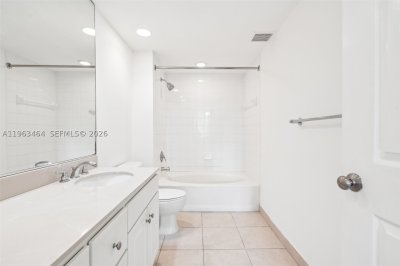 Comprar apartamento en Cite On The Bay 304