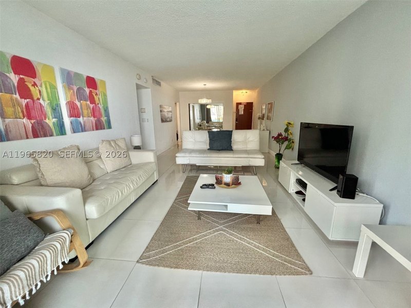 Apartment for rent at Tides Hollywood Beach 5H
