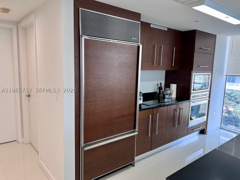 Condo for sale at Icon Brickell Tower I 1715