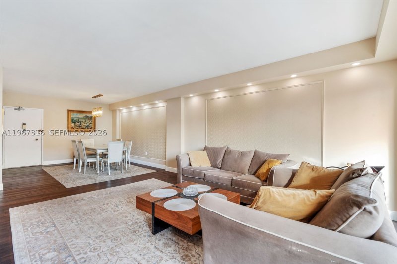 Apartment for rent at The Hemispheres 9G