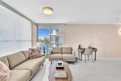 Alquiler de apartamento en Alana Bay Harbor Island 403