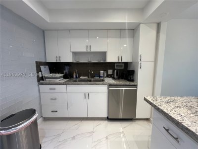 Aluguel de apartamento no Alexander Towers 1510