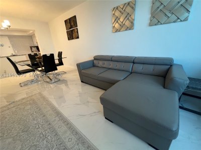 Aluguel de apartamento no Alexander Towers 1510