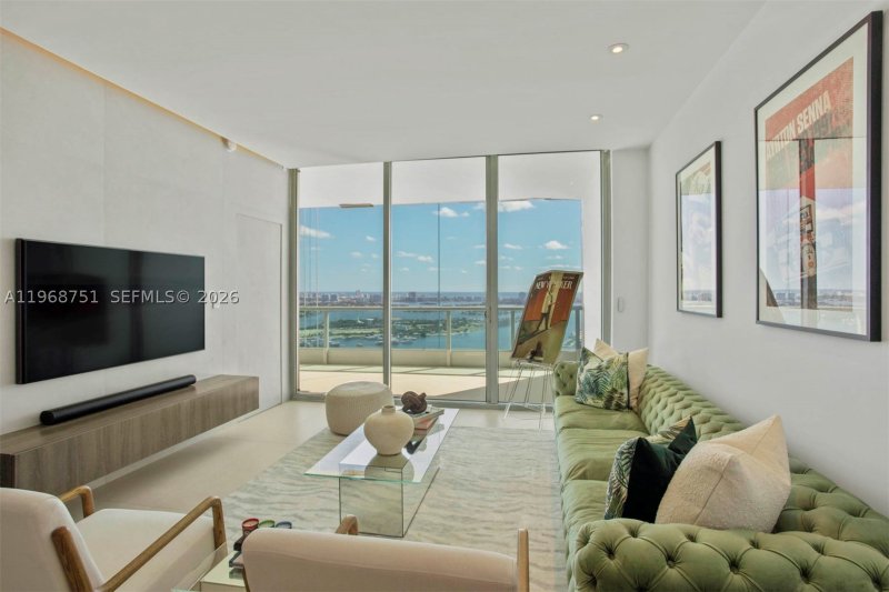 Condo for sale at 900 Biscayne 4307