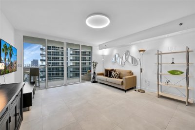 Aluguel de apartamento no Beach Club Two 4005