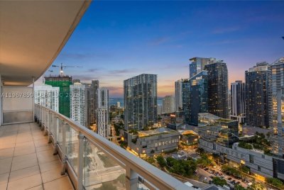 Comprar apartamento en Mint at Riverfront 3804
