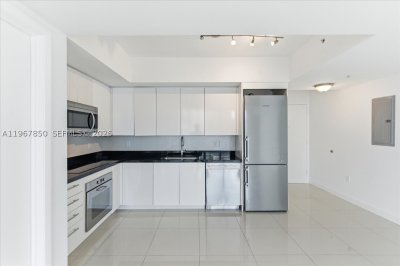 Comprar apartamento en Mint at Riverfront 3804