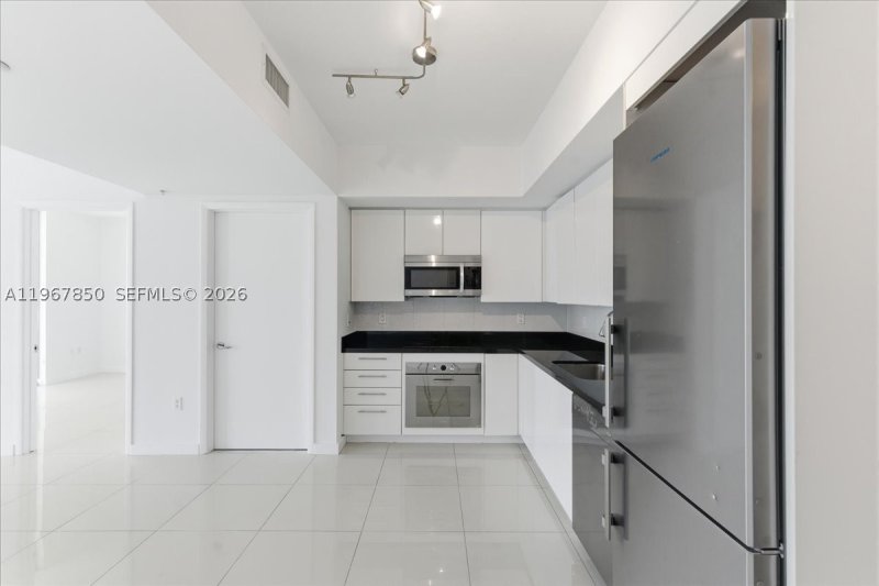Comprar apartamento en Mint at Riverfront 3804