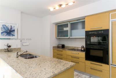 Aluguel de apartamento no Beach Club Two 2906