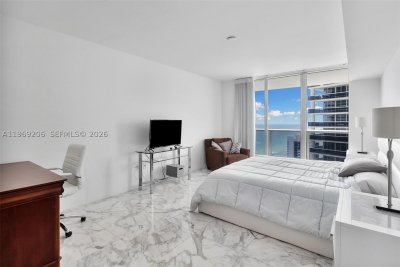 Aluguel de apartamento no Beach Club Two 2906