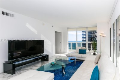 Aluguel de apartamento no Beach Club Two 2906