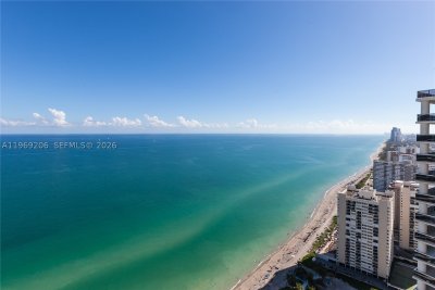 Aluguel de apartamento no Beach Club Two 2906