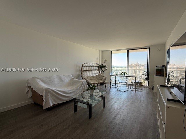 Condo for sale at Sailboat Cay 902