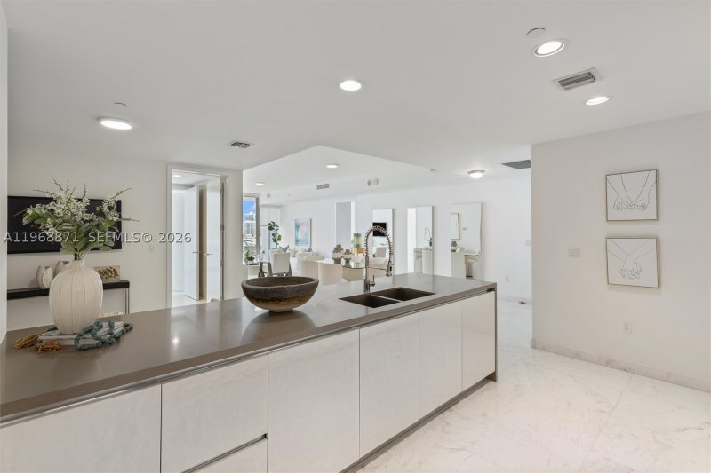 Condo for sale at Chateau Beach Residences 703