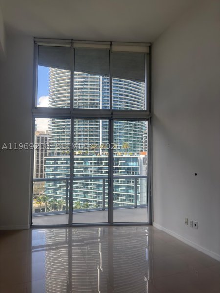 Condo for sale at Icon Brickell Tower I 1504