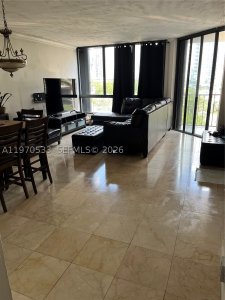 Alquiler de apartamento en Brickell Key One A610