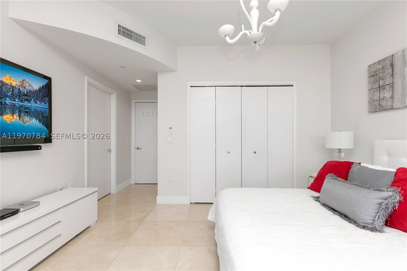Apartment for rent at Jade Ocean 2905