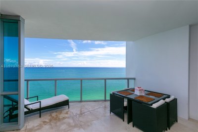 Aluguel de apartamento no Jade Ocean 2905