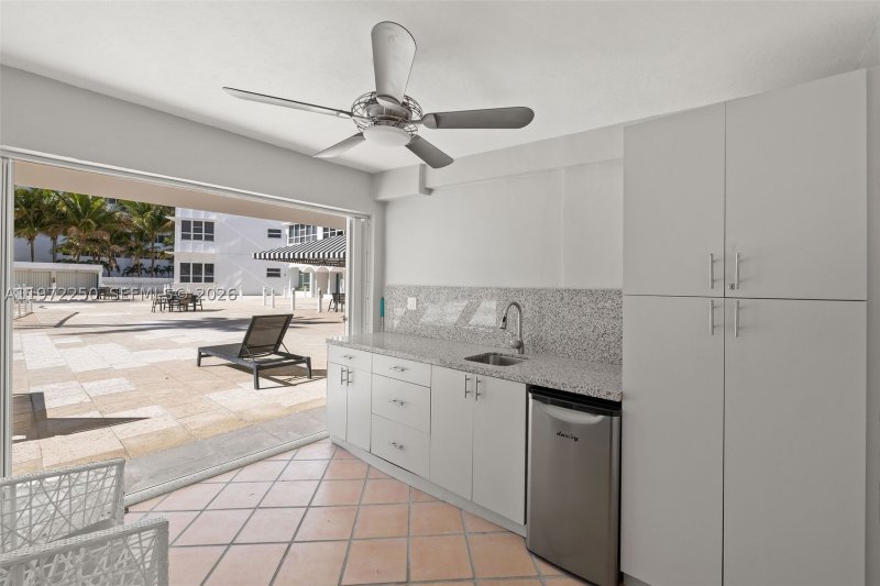 Condo for sale at Executive CU2