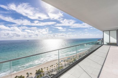 Comprar apartamento en Selene Oceanfront Residences S-2501