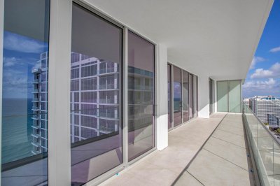 Comprar apartamento en Selene Oceanfront Residences S-2501