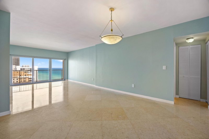 Comprar apartamento en The Hemispheres PHB