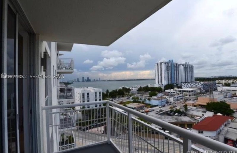 Condo for sale at West Bay Plaza 1107