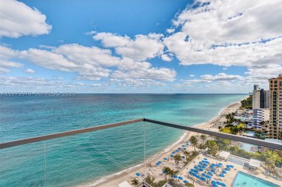 Comprar apartamento no 2000 Ocean 14B