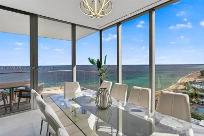 Comprar apartamento no 2000 Ocean 14B